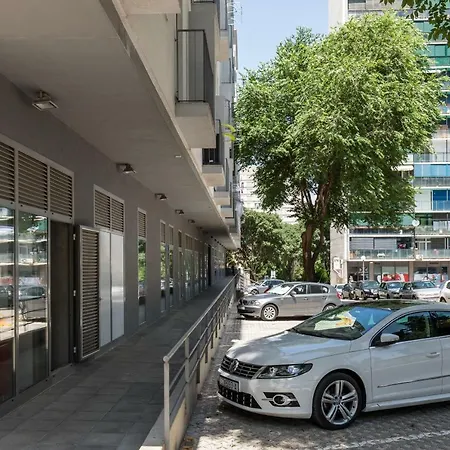 Marcela With Private Parking *