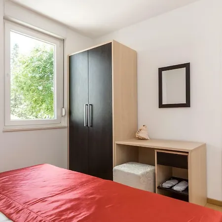 דירה Marcela With Private Parking ספליט