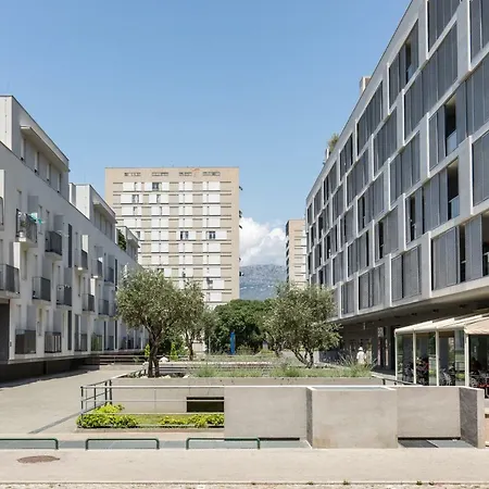 Marcela With Private Parking דירה